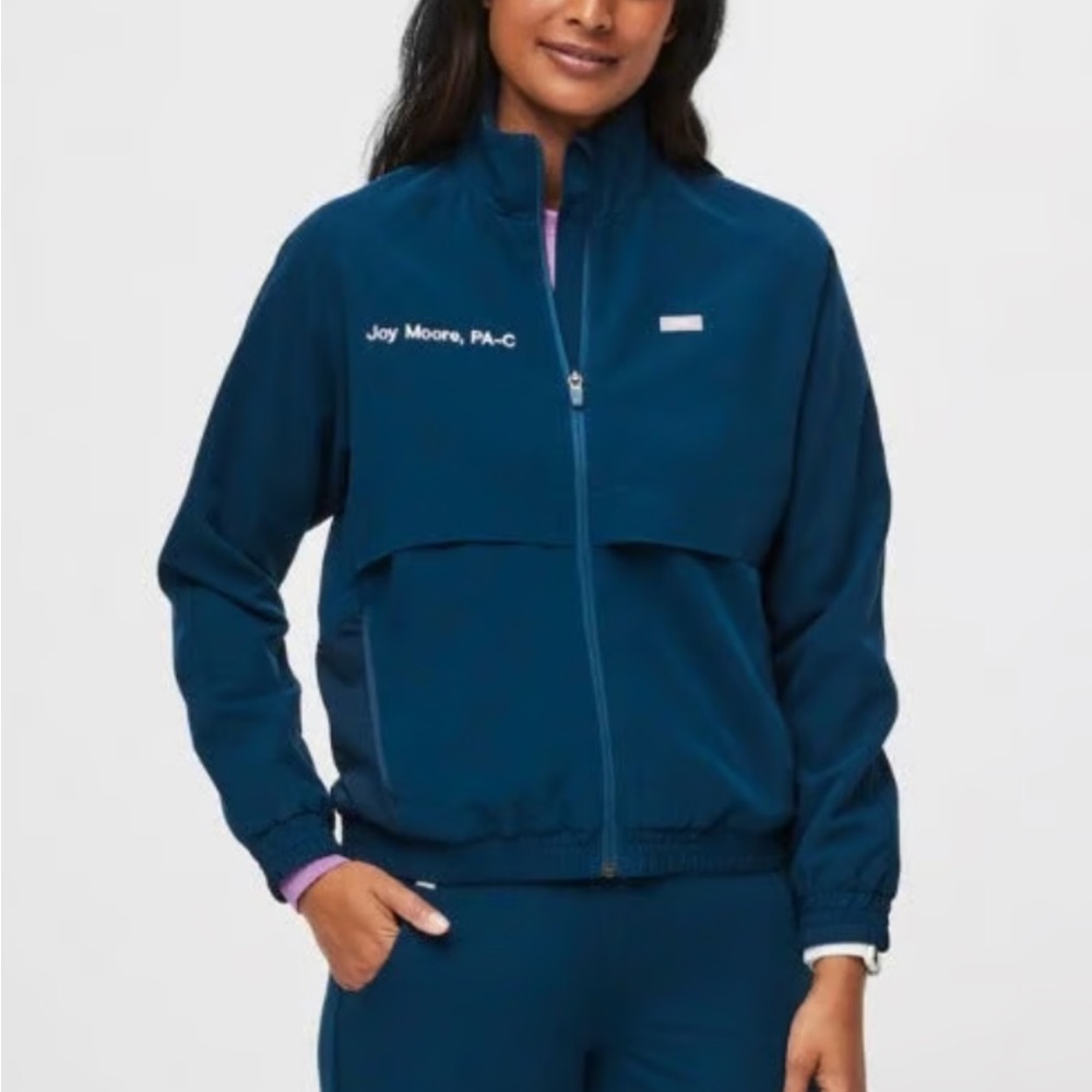 Women's Figs Sydney Jacket in Deep Reef